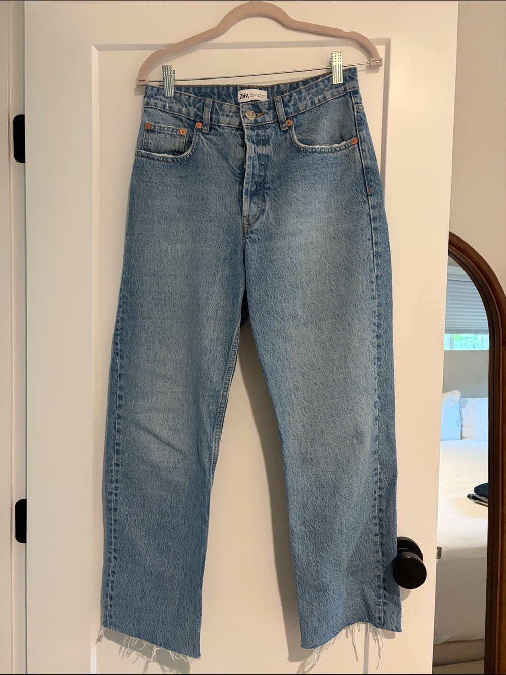 Zara High-Rise Ankle Cropped Jeans